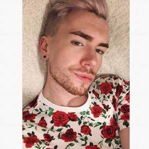 Meet your Posher, Kyle